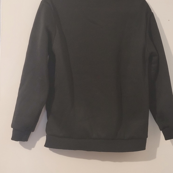 Tops - Picture 2 of 2